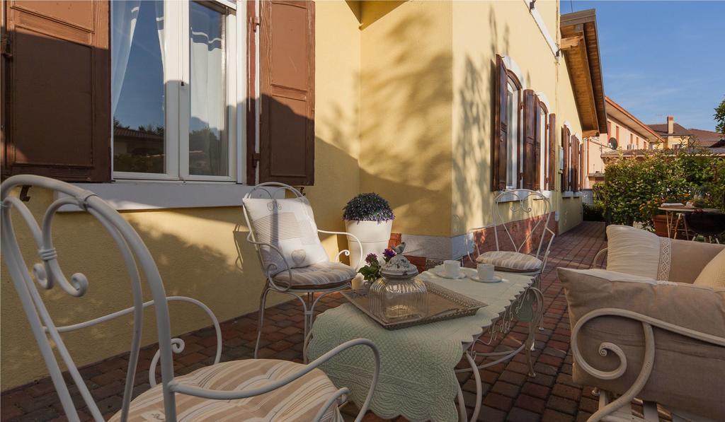 Nina Guest House Longare 外观 照片